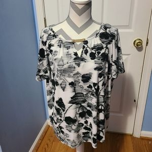 Michael Kors  Cold Shoulder Top Size 1X